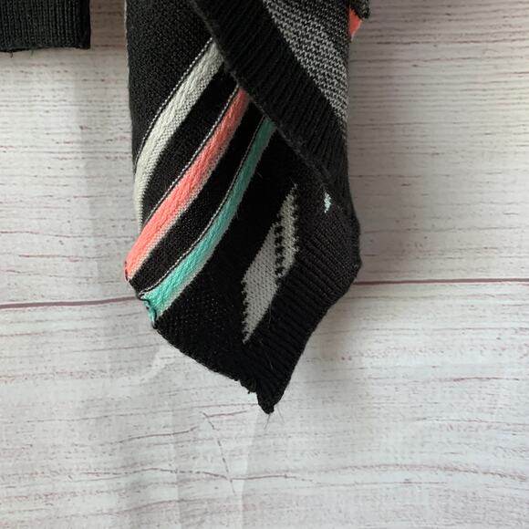 Eyeshadow Geometric Print Cardigan Sweater Open Front Asymmetrical Bottom Size S - Picture 15 of 15